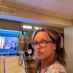 Vanessa Williams Instagram - One last song to finish with @unclekipper then away I go 🛫🇬🇧