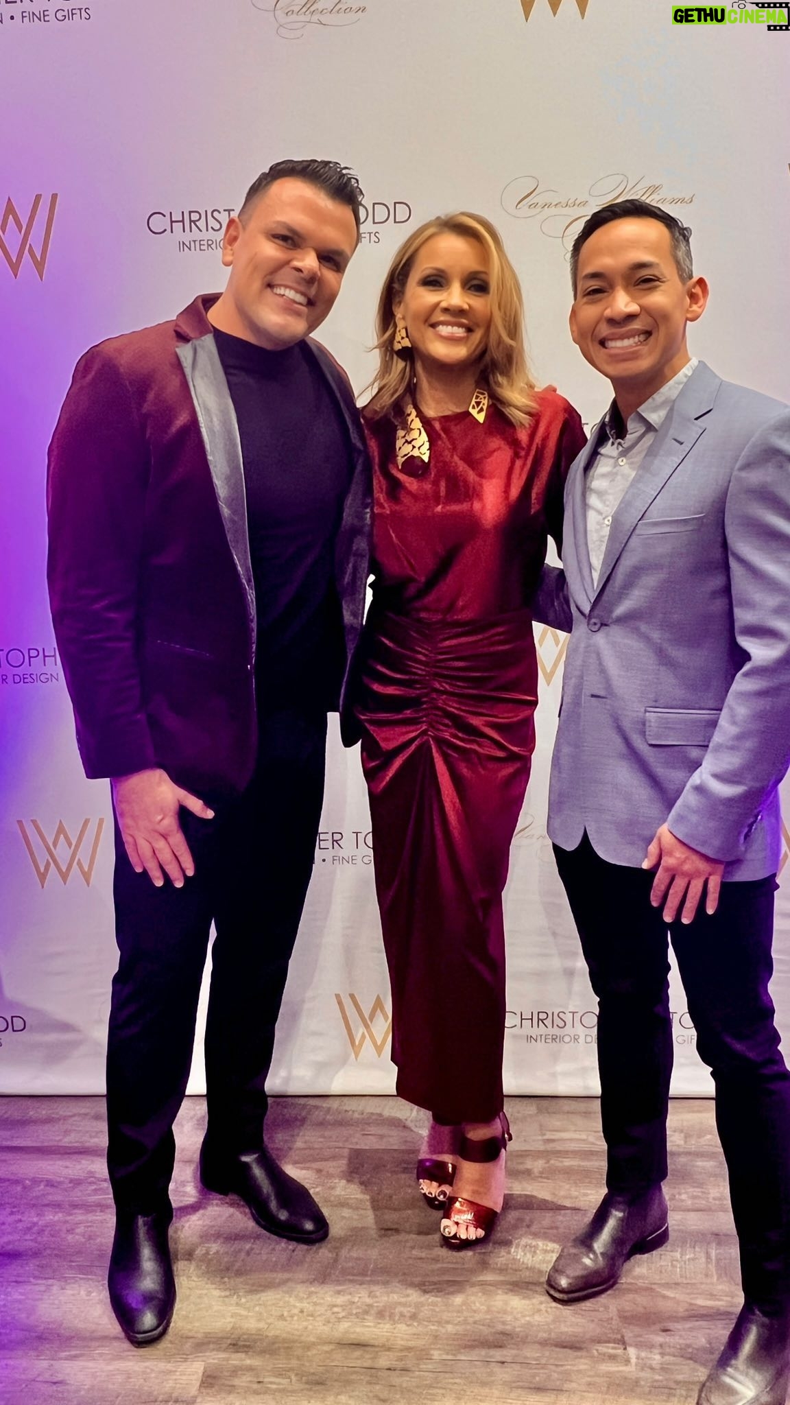 Vanessa Williams Instagram - Kicking off the holidays in style with @ctdesignlv and @vanessawilliamsofficial with a new candle line and a joyous celebration at the @ctdesignlv showroom! π So much fun and Vanessa, you are as beautiful and charismatic as ever β₯οΈ πβ₯οΈ @johnmcclaindesign #holidaydecor #holidaycheer #holidayparty #vanessawilliams #christmas #christmasdecor #christmasdecorations #christmasdecoration #homeforchristmas