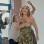 Vanessa Williams Instagram – Ready to twist, twirl, and tango into the weekend? Let’s kick off with my latest single, ‘Legs (Keep Dancing)’! Pre-order now and join the groove 💃🏽💃🏽💃🏽( link 🔗 in bio) . Share your moves with me (song clip available on Insta Reels). Plus, subscribe to my YouTube for exclusive backstage shenanigans! 🎶💃 #SaturdayShuffle #LegsKeepDancing”

#vanessawilliams #newsong #dance #dancechallenge #newsingle #saturdaydance #share

Thank you to my wonderful team ❤️
Credits:
Green Satin Outfit – @adriennelandau 
Red pants and dancers’ wardrobe – @trashandvaudeville 
Choreography- @rickeytripp 
Additional choreography- @justjaquez
