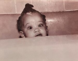Vanessa Williams Instagram - This baby was born today March 18th 1963  My birth announcement featured a baby carriage saying “Here She Is Miss America “ !  Who knew ? Coincidence? Fate?  I’m just thankful for every day , each triumph, enduring life’s challenges and reaping all the love surrounding me.  Let’s get it at 61💪🏽🎂🙌🏽