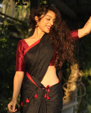 Varsha Bollamma Instagram - ♥️🖤♥️🖤♥️