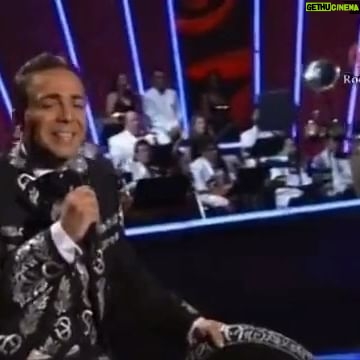 Verónica Castro - 14.1K Likes - #santiagodechile #CRISTIANCASTRO #musica Chile 🇨🇱🌹🌹🌹🌹♥️♥️♥️♥️