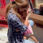 Verónica Montes Instagram - El regalo más grande es ver sonrisas en los rostros de los demás. 😊💕#diainternacionaldelafelicidad