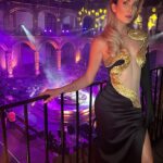 Verónica Montes Instagram – Momentos increíbles que quedarán grabados en mi corazón. 😊❤️
Una noche increíble con mi familia de El Maleficio❤️🔥
¡No se la pierdan! 

Dress by: Martha y equipo de @televisa 
Hair style: @judithvaz_peinados 
💄: @blancamartinez.makeupartist 
#elmaleficio #juliaperalta #actriz #veronicamontes #mexico