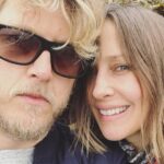 Vera Farmiga Instagram - Dear @justinpjtrudeau, Happy Father’s Day. I wish I was home celebrating with my family this weekend, it’s just a car ride away, across the border. We have kids the same age. I have been apart from own and my husband going on 8 weeks. I am fully vaxxed for months now and work permitted, trapped in Toronto because of the current 14 day quarantine, which is flagrant in the face of science. LOVE AND FAMILY IS ESSENTIAL. I get putting a halt on non essential travel until further notice July 21st, but I am here contributing to your economy, double vaxxed and work permitted. Please lift quarantine restrictions for the fully vaxxed and essential work permitted. Again, Happy Father’s Day. @senschumer @pattyhajdu @fordnationdougford @joebiden @kamalaharris @repbrianhiggins @rennhawkey @fynnhawkey @herpetologist_fynn @gyttahawkey