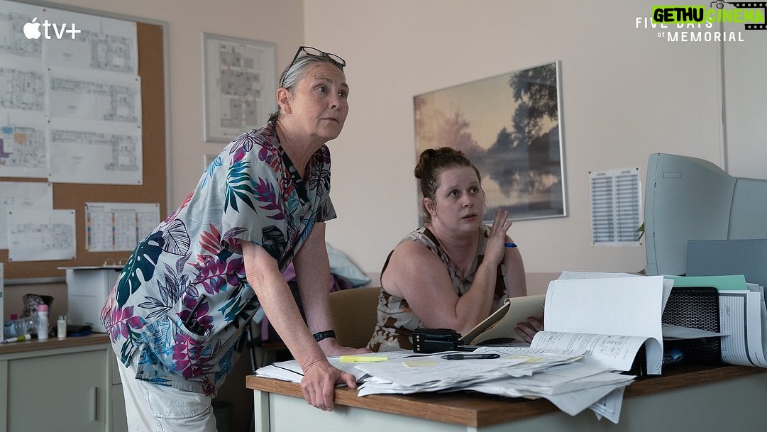 Vera Farmiga Instagram - As the waters continued to rise, the choices at Memorial Medical Center became increasingly more difficult. A new episode of #FiveDaysAtMemorial is now streaming on @AppleTVPlus @carltoncuse #johnridley @julieannemery @crownpeace @corneliussmithjr #cherryjones @flatfootgaston @hagermolly #robertpine @jonathan.is.cake