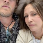 Vera Farmiga Instagram - Je t’aime. J’adore. @rennhawkey #weddingcrashers @josephshabason