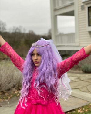 Vera Farmiga Instagram - Keep prancing, my magical unicorn child.  Happy 11 years to my Love @GyttaHawkey.