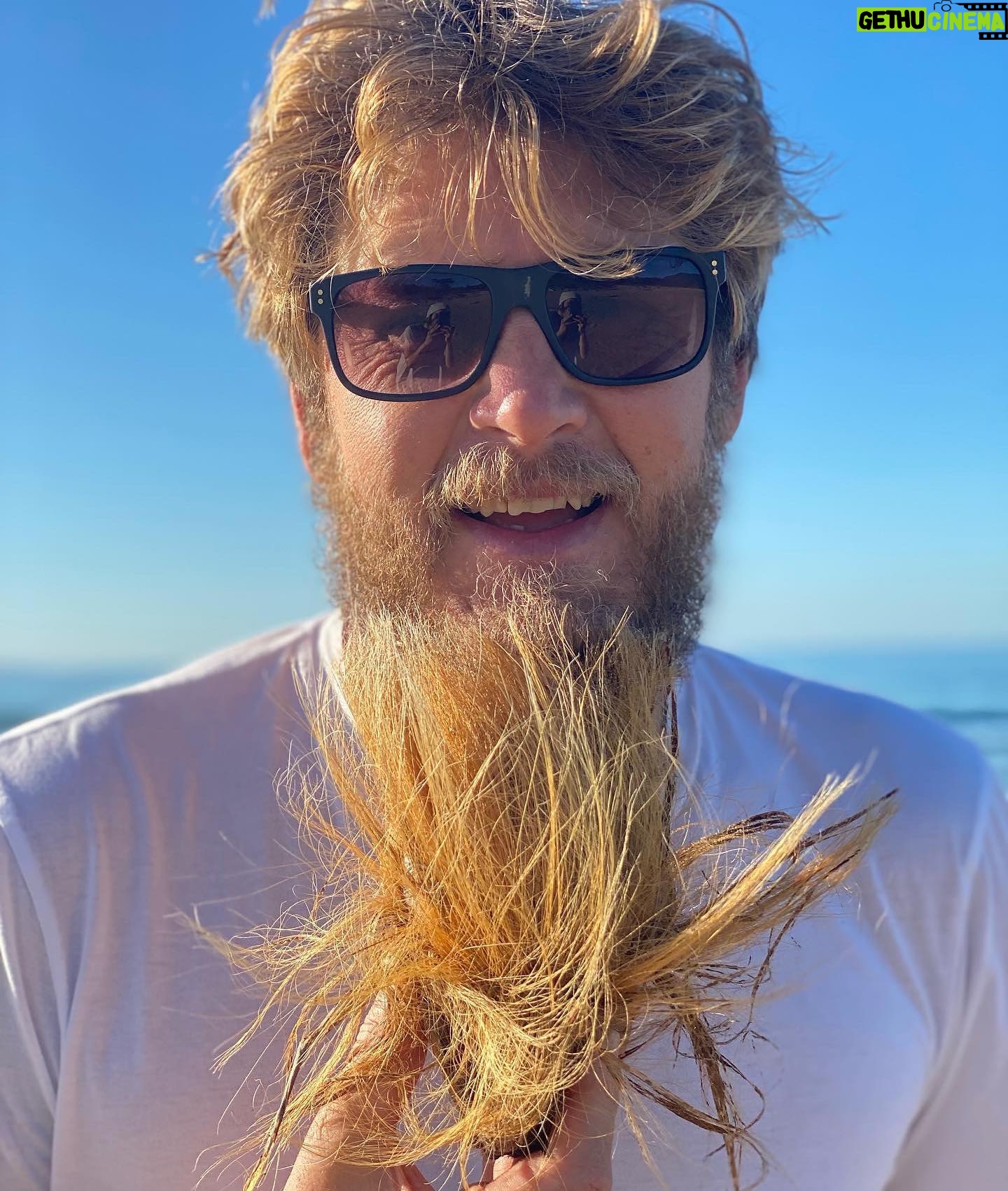 Vera Farmiga Instagram - This noble, big-hearted, dynamo Aries Ram, my regal horned Darling @rennhawkey, turns 48 today. Light of my Life, thank you for always sparking a wildfire of enthusiasm, inspiration, and fun in our everyday lives and turning our dreams into realities. We love you, V, F, G, M, and G. @herpetologist_fynn @gyttahawkey
