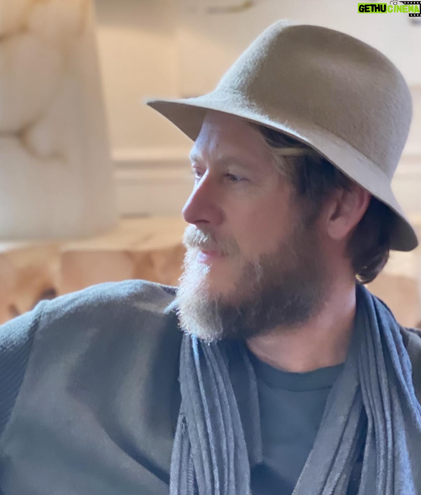 Vera Farmiga Instagram - This noble, big-hearted, dynamo Aries Ram, my regal horned Darling @rennhawkey, turns 48 today. Light of my Life, thank you for always sparking a wildfire of enthusiasm, inspiration, and fun in our everyday lives and turning our dreams into realities. We love you, V, F, G, M, and G. @herpetologist_fynn @gyttahawkey