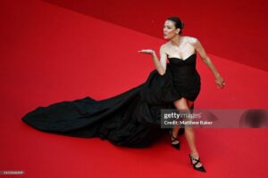 Vicky Kaya Instagram - 💃🏼❤️💋 #NespressoCannes #SunmerWithNespresso