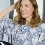 Vicky Kaya Instagram - #Ad 🤍 To @pantene.greece χάρη στη φόρμουλα Bond Technology , η οποία έχει συγκεντρωμένα υψηλότερα επίπεδα λιπιδίων και αντιοξειδωτικών, προστατεύουν τη δομή της τρίχας, μειώνοντας τη φθορά από τους εσωτερικούς και εξωτερικούς ρύπους και μου χαρίζει υπέροχα δυνατά και υγιή μαλλιά! 💁🏼‍♀️ Εσύ θα το δοκιμάσεις; @pantene.greece #Pantene #PanteneGreece #BondTechnology