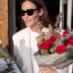 Vicky Martín Berrocal Instagram - Día de cumple! Día de celebración en familia! Sacar un rato para comer y celebrar era una de las cosas que mas me apetecían además de recibir flores😜 Gracias de corazón a todos por los mensajes de felicitación. Estáis siempre😊