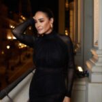 Vicky Martín Berrocal Instagram - Noche mágica la de ayer💥 Es cierto que intento celebrar la vida cada día pero ayer además celebre mi cumpleaños… os quiero enseñar el look😊 Y también para que fuera aún más especial decidí pasar la noche en el que se ha convertido en mi segunda casa en Madrid @fsmadrid 🤍🤍 👗 @victoria.coleccion Estudio 👡 @giuseppezanotti 👝 @aquazzura 📸 @manuelmartosc 🧥 @redondobrand