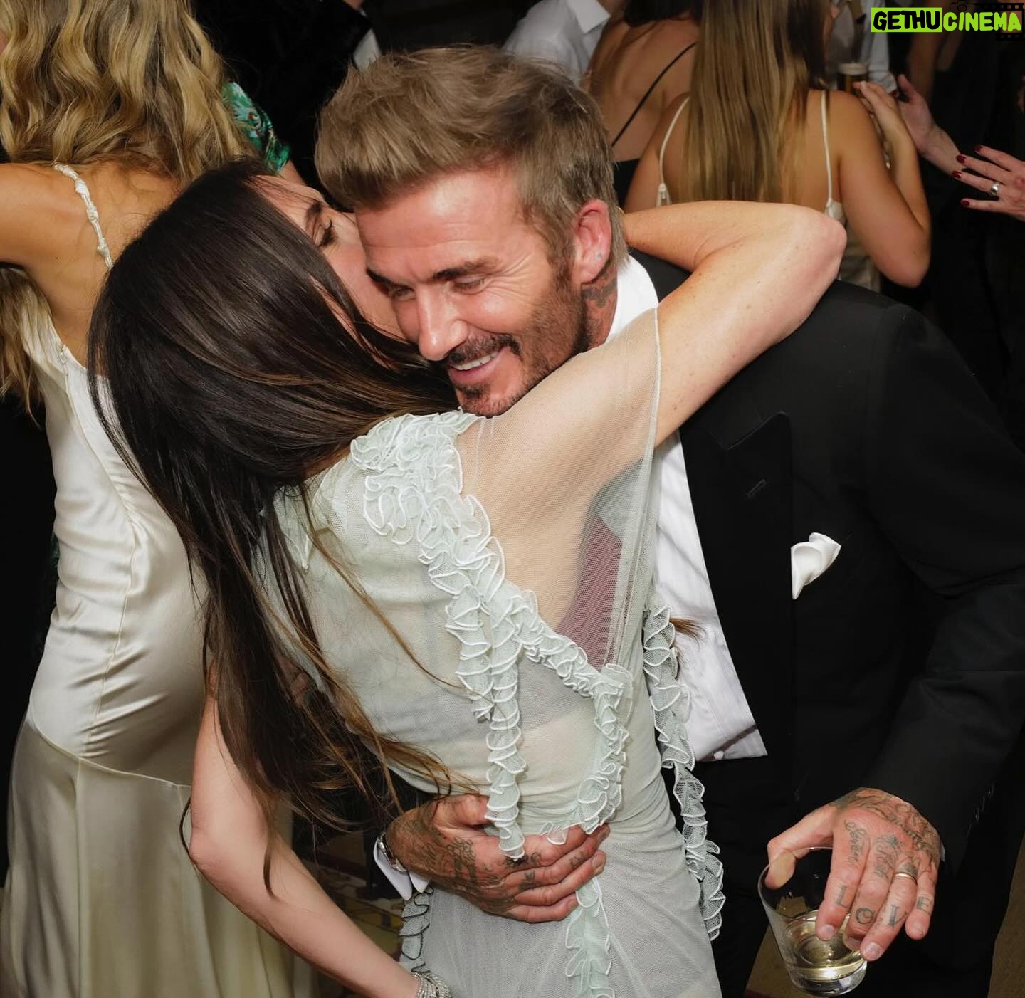 Victoria Beckham - 1.4 Million Likes - Happy birthday David. I love us getting really old together!😂😂 You aren’t far behind me!!!! You are our everything!!!! The best daddy and husband we all love u so so much xxxxx @davidbeckham @brooklynpeltzbeckham @romeobeckham @cruzbeckham #HarperSeven