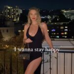 Victoria Jancke Instagram - Affirm with me: “My happiness is my priority!”