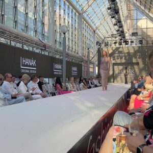 Victoria Jancke Instagram - #anzeige 🇬🇧 Strutting with confidence at @czech_fashion_week grateful for the opportunity to showcase stunning designs and be part of this glamorous event. Thank you to the incredible team @jiri.morstadt , @asymbae and talented designers @fashionislandeurope , @ludekhanak who brought their visions to life. Despite a momentary setback of getting stuck in my dress, I gracefully persevered, embracing the challenges and moving forward. Embrace setbacks as catalysts for growth and transformation. Let your inner grace shine on life's catwalk, knowing each step brings you closer to your dreams. Believe in yourself, embrace challenges, and keep moving forward with unwavering determination. You've got this! 💪✨

🇩🇪 Mit Selbstvertrauen über den Laufsteg bei der @czech.fashion.week schreiten und dankbar für die Gelegenheit, atemberaubende Designs zu präsentieren und Teil dieses glamourösen Events zu sein. Danke an das unglaubliche Team und die talentierten Designer, die ihre Visionen zum Leben erweckt haben. Trotz eines vorübergehenden Rückschlags, als ich in meinem Kleid stecken blieb, habe ich anmutig durchgehalten, die Herausforderungen angenommen und bin weiter vorangeschritten. Nutze Rückschläge als Anstoß für Wachstum und Transformation. Lass deine innere Anmut auf dem Laufsteg des Lebens strahlen, wissend, dass jeder Schritt dich deinen Träumen näher bringt. Glaube an dich selbst, akzeptiere Herausforderungen und gehe mit unbeirrbarer Entschlossenheit voran. Du schaffst das! 💪✨ #CzechFashionWeek #ModelLife #RunwayGlamour #MotivationMonday"