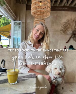 Victoria Jancke Instagram - Comment one positive thing that you have in your life right now? 💫💕What you focus on tends to expand, and if you focus on the positive aspects of our lives, you are more likely to experience more positive emotions and outcomes. ✨
•
•

#focus #lifemotivation #motivation #dailyaffirmation #life #createyourlife #intentionalliving #livewithpurpose #stayinyourmagic #mindfulliving #embracechange #mindsetcoaching #fempreneur #girlpreneur #buildingbossladies #femalepreneur #mindsetiseverything #designyourlife #liveauthentic #yolo #liveyourlife #affirmations