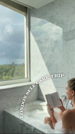 Victoria Jancke Instagram - I love traveling alone. Because it allows you find hidden strengths within yourself that you never would’ve known otherwise.🧳✈️ Do you like traveling alone? Cherish time with yourself that is so often forgotten about. A massive thank you to @royallancasterlondon for the beautiful stay. It was truly serene. #SoloAdventures #TravelWithPurpose #wanderlust