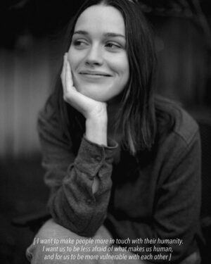 Victoria Pedretti Instagram - “Allow yourself to be yourself fully...”

Meet Victoria — a tv and film actor. Such a privilege to sit down and talk about humanity, creativity, and body image with her. Be sure to read her full interview, you don’t want to miss this one! ♥️ @then0t0ri0usvip 

Full Interview: https://www.macksfilms.org/on-the-verge/victoria-pedretti

📸: @macksfilms 

#OnTheVergeInterviews