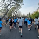 Victoria Volkova Instagram - Mis primeros 12K 🙂‍↕️🪭 el domingo corrí el split de 12km con @adidasmx y solo puedo decir que se trató más que solo correr, sentí que puedo lograr cosas difíciles si me lo propongo 💕 y fue hermoso ver a mi gente querida esperándome en la meta. LES AMO ❤️‍🔥 #creadoconadidas #adidasrunnersmexicocity @adidasrunners #ADIZERO
