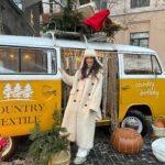 Viktoriya Dayneko Instagram – Вот и зима пришла. Отпраздновали на дне рождении любимых @countrytextile @vikacountry🥰❤️