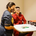 Vino G. Bastian Instagram - Seneng banget akhirnya bisa terbebas dari mata minus dan silinder, setelah research di beberapa klinik dan rumah sakit akhirnya gw mutusin untuk lasik di @lasikindonesia dengan menggunakan metode ReLEx SMILE Pro di tangani oleh @dokter_mata_devy_mandagi. Prosesnya cepet banget, hitungan detik, tapi hasilnya sangat memuaskan! 👍🏻 Sudah menangani ribuat mata di seluruh Indonesia 👀 🥇Pokoknya, kalau mau lasik, percayain aja ke Ciputra SMG Eye Clinic @lasikindonesia . RECOMMENDED! #ItsTimeToUnframeYourSight