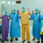 Vino G. Bastian Instagram - Seneng banget akhirnya bisa terbebas dari mata minus dan silinder, setelah research di beberapa klinik dan rumah sakit akhirnya gw mutusin untuk lasik di @lasikindonesia dengan menggunakan metode ReLEx SMILE Pro di tangani oleh @dokter_mata_devy_mandagi. Prosesnya cepet banget, hitungan detik, tapi hasilnya sangat memuaskan! 👍🏻 Sudah menangani ribuat mata di seluruh Indonesia 👀 🥇Pokoknya, kalau mau lasik, percayain aja ke Ciputra SMG Eye Clinic @lasikindonesia . RECOMMENDED! #ItsTimeToUnframeYourSight