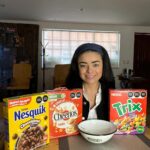 Violeta Isfel Instagram - Las mañanas siempre han sido más ricas desayunando un buen cereal. @cerealesnestlemx siempre me ha acompañado desde que era una niña y hoy me hace feliz poder compartirlo con mi hijo y con ustedes. ¿Cuáles eran sus favoritos de niños? Quiero leerlos 👀 #EligeCerealesNestlé #Publicidad Mexico City, Mexico