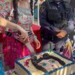 Violeta Isfel Instagram - Así celebramos mi precumpleaños en las grabaciones de #ElPríncipeDelBarrio Gracias jefa @maria.nogueron a todo el staff y produccion, por compartir esta gran aventura juntos, pero sobre todo gracias por hacerme sentir tan amada ♥️ ¡FELIZ CUMPLEAÑOS A MI 🎂! #violetaisfel #cumpleaños Mexico City, Mexico