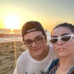 Violeta Isfel Instagram - Todo siempre es mejor en #Familia Amo a mi familia por elección ❤️ ¿Tu tienes familia por elección? #tbt #acapulco #piedelacuesta #coleccionandoexperiencias Pie De La Cuesta, Acapulco
