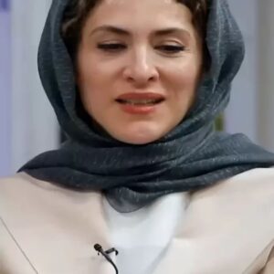 Vishka Asayesh Instagram - لحظه آچمز شدنم 🤣
بچه بچه بچه ❤️