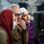 Vishka Asayesh Instagram - کامی ژووون و بانو ژاله در حال بررسی پلان 😁 Photo @maryamrazavii #دراکولا @mehranmodiri