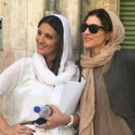 Vishka Asayesh Instagram - سر صحنه " گوركن" با آلاله ❤️ مثلاخيلى ناااااازيم 🤪🤣