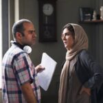 Vishka Asayesh Instagram - جايزه بهترين بازيگر زن «نوزدهمین جشنواره بین‌المللی فیلم ريووسايد» برای فیلم‌ سینمایی گورکن از کاظم عزیز تشکر میکنم بابت همه راهنمایی‌هاش که باعث شد بتونم نقش سوده رو بازی کنم 😍 تبریک به همه بازیگرهای درجه یکی که کنارم بودن ❤  فیلم سینمایی «گورکن» به کارگردانی کاظم ملایی و به تهیه‌کنندگی سینا سعیدیان، شنبه شب گذشته موفق به دریافت چهار جایزه‌ مهم در مراسم اختتامیه‌ «نوزدهمین جشنواره بین‌المللی فیلم ریورساید آمریکا» شد. فیلم سینمایی «گورکن» موفق به دریافت جوایز بهترین فیلم سینمایی، بهترین بازیگر زن (ویشکا آسایش)، بهترین گروه بازیگران و بهترین فیلم از نگاه تماشاگران شد.