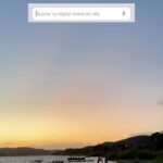 Vitória Falcão Instagram - (2) já vivi tanta vida esses dias vi dois arco íris olhos nos olhos atentos e curiosos do um ano de ceci pneu furado muito mar muito rio tanta água choros dos bonitos e dos doloridos o frio e o calor o voo suado do bem-te-vi contra o vento temperaturas também das minhas pequenices observar a métrica do meu corpo que dá encaixe ao outro, ter sensibilidade pra saber do outro em mim. estar na vida fora de minha cabeça, deixar o mundo ser minha casa.