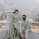 Vrushika Mehta Instagram – Under the Tuscan sun of love, surrounded by the warmth of family and friends, we painted our journey in shades of joy at our Italian-themed Haldi ceremony. 💛✨ Blessed with love, laughter, and countless memories. ❤
.
Captured by: @smaryafilms 
Jewellery: @houseofdoro 
Designed & Managed by: @faith13_events 
#rabhdivrushyy #haldi