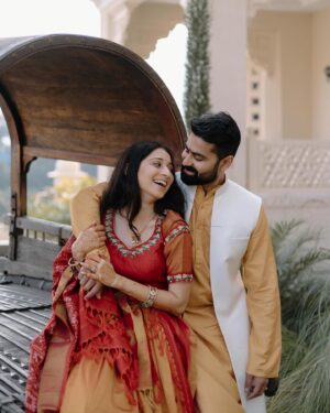 Vrushika Mehta Instagram - Salona sa sajan hai aur mein hoon
#picoftheday #intagood #photooftheday #vrushikamehta