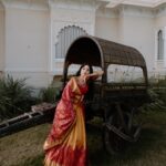 Vrushika Mehta Instagram - Salona sa sajan hai aur mein hoon #picoftheday #intagood #photooftheday #vrushikamehta