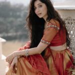 Vrushika Mehta Instagram - Salona sa sajan hai aur mein hoon #picoftheday #intagood #photooftheday #vrushikamehta