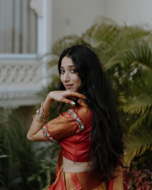 Vrushika Mehta Instagram - Salona sa sajan hai aur mein hoon
#picoftheday #intagood #photooftheday #vrushikamehta