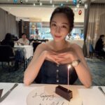 Wan-Ting Tseng Instagram - 不要誤會我不是還在過生日 只是很感謝過往的每個朋友 每個人生的歷練 如果說生日真的可以許願 讓願望成真 那麼我希望愛我的人跟我愛的人 可以永遠在我身邊❤️