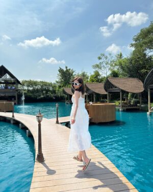 Wan-Ting Tseng Instagram - 在這裡拍照絕對是美到沒朋友的那種
#thailand #trip #小馬爾地夫 #bubbleintheforest
