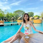Wan-Ting Tseng Instagram - 在這裡拍照絕對是美到沒朋友的那種 #thailand #trip #小馬爾地夫 #bubbleintheforest