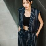 Wan-Ting Tseng Instagram - 早安～一樣早起工作的節奏 省省吧！我家富貴發～ 4/12起晚上十點三立都會台 不要再說很久沒看到我演戲 追起來就對了～ @maxandco #maxandco