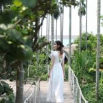 Wan-Ting Tseng Instagram - 人好像年紀越大 越忘了生活純粹的美好 有時盲目追求不可預知的未來 也別忘了停下腳步 問問現在的自己是否開心自在 祝我生日快樂