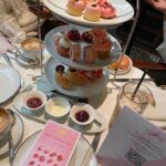 Wan Sharmila Instagram - An afternoon hi-tea with Estee Lauder in conjunction with Breast Cancer Awareness 🎀🎗️ @esteelaudermy @mo_kualalumpur #elcm #esteelaudermy #timetoendbreastcancer #pinkoctober #pinkafternoontea