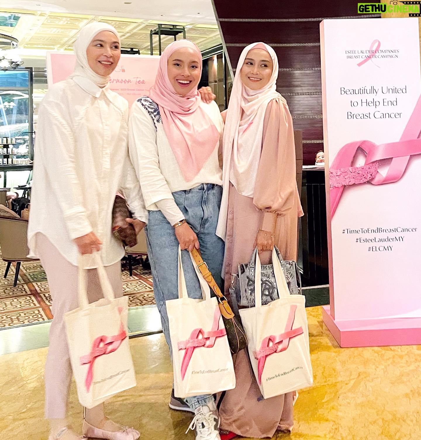 Wan Sharmila Instagram - An afternoon hi-tea with Estee Lauder in conjunction with Breast Cancer Awareness πποΈ @esteelaudermy @mo_kualalumpur #elcm #esteelaudermy #timetoendbreastcancer #pinkoctober #pinkafternoontea