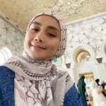 Wan Sharmila Instagram – Last day puasa. Thank you Abu Dhabi. 
– Louvre Abu Dhabi
– Qasr Al Watan
– Sheikh Zayed Grand Mosque 

#abudhabi