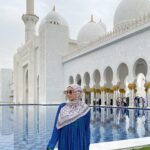 Wan Sharmila Instagram – Last day puasa. Thank you Abu Dhabi. 
– Louvre Abu Dhabi
– Qasr Al Watan
– Sheikh Zayed Grand Mosque 

#abudhabi